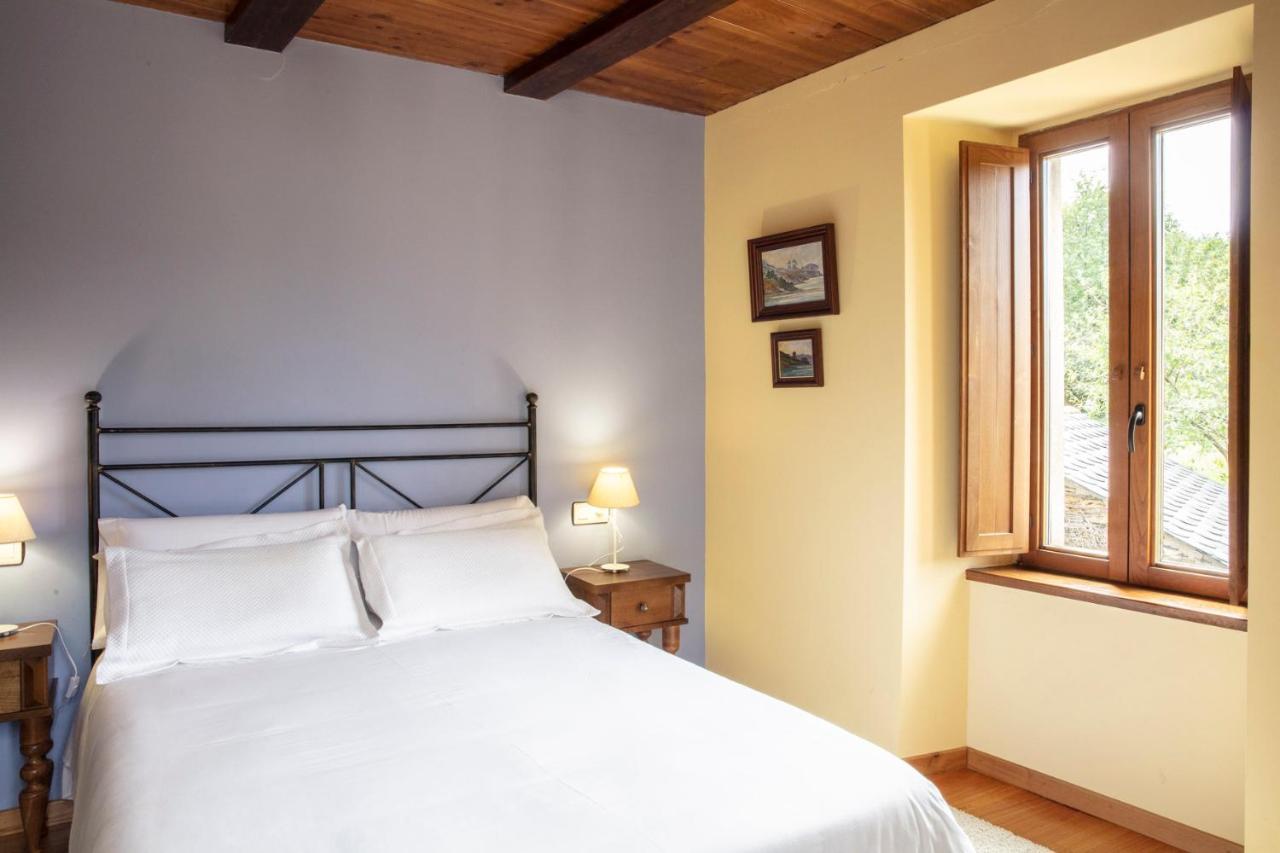 Lugar Del Rio Pensionat Couzadoiro Exteriör bild