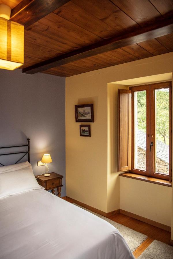 Lugar Del Rio Pensionat Couzadoiro Exteriör bild