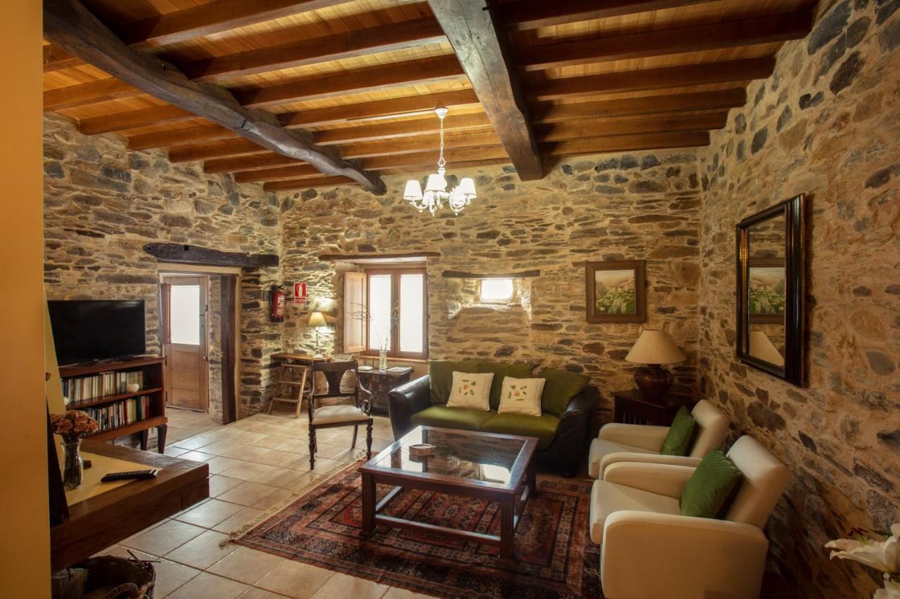 Lugar Del Rio Pensionat Couzadoiro Exteriör bild