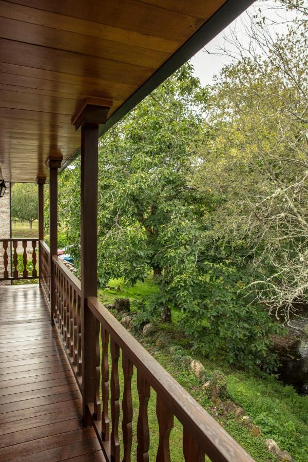 Lugar Del Rio Pensionat Couzadoiro Exteriör bild